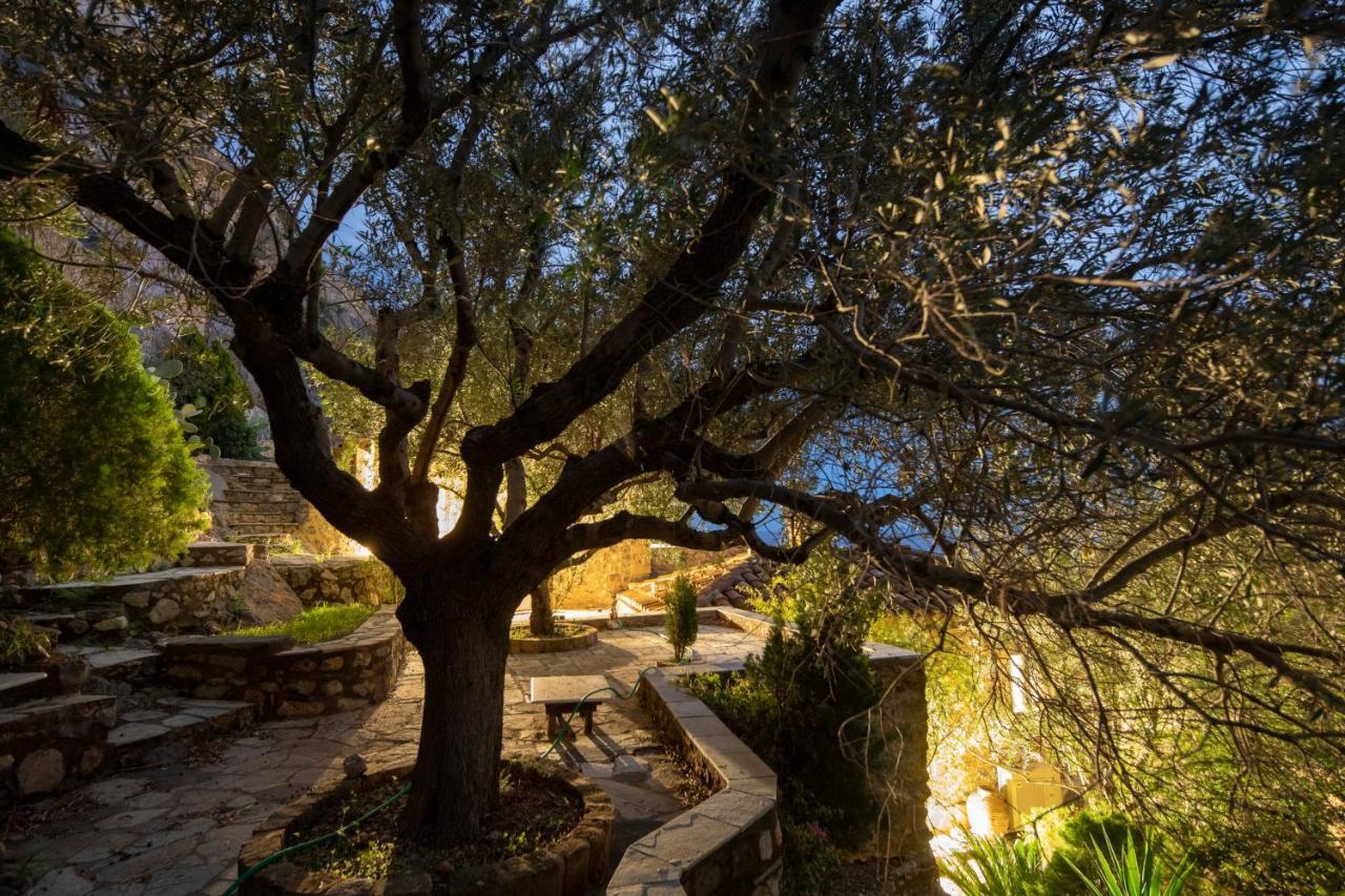 Victoria'S House In Monemvasia Castle Villa Exterior photo